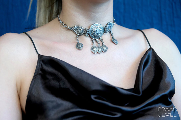Antrang 925 Silver Choker Necklace With Oxidised Polish