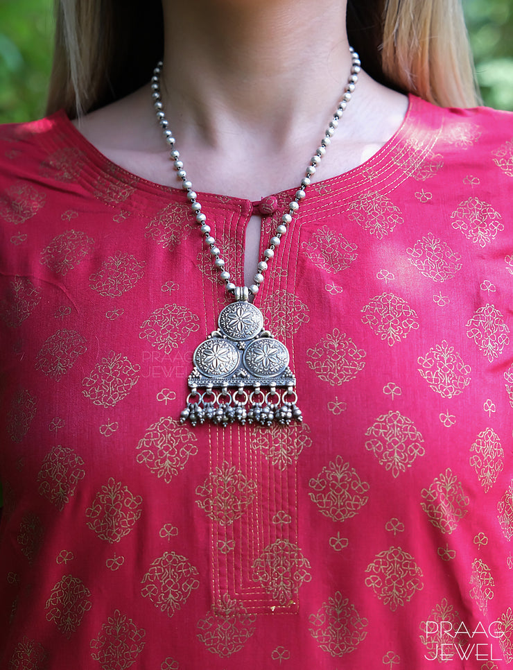Trinity 925 Silver Pendant Necklace With Oxidised Polish