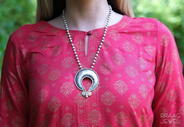 Suramya 925 Silver Pendant Necklace With Oxidised Polish