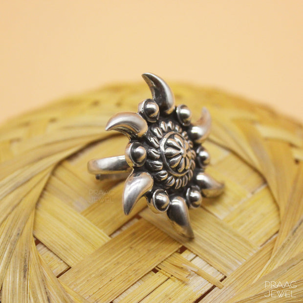 Sudarshanam Silver Ring With Oxidized Polish 0025